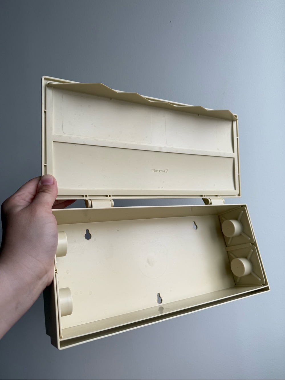 Tupperware #1572 Vintage Tan Beige Dual Foil Wax Paper Wall Hanging Dispenser